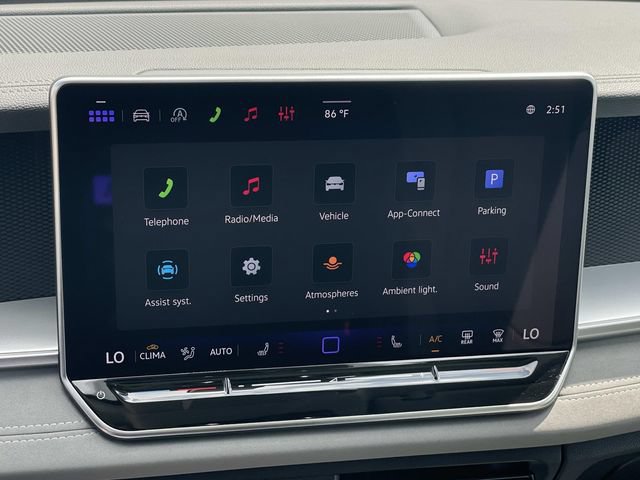 Certified 2026 Volkswagen Tiguan SE w/ Panoramic Sunroof Package FWD image 11