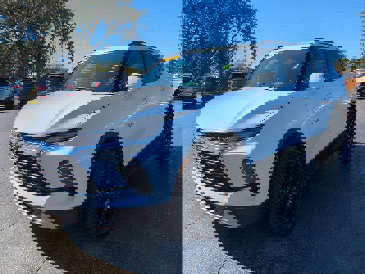 Used 2023 Chevrolet Blazer LT w/ Convenience Package FWD image 8