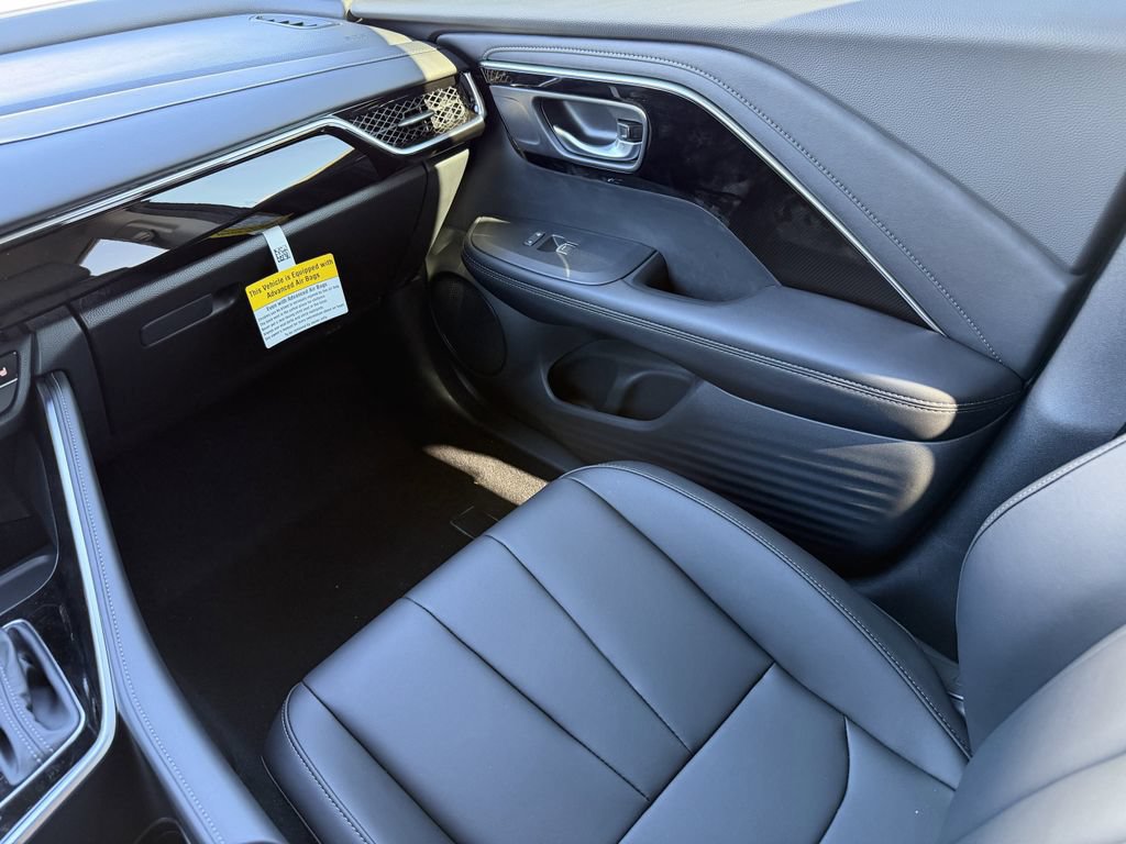 Used 2025 Acura ADX AWD image 16