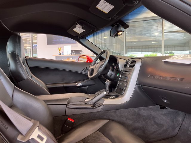 Used 2007 Chevrolet Corvette Z06 w/ Preferred Equipment Group image 41