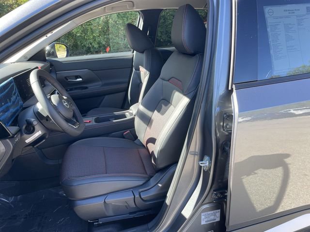 New 2026 Nissan Kicks SR w/ Cold Weather Package image 20