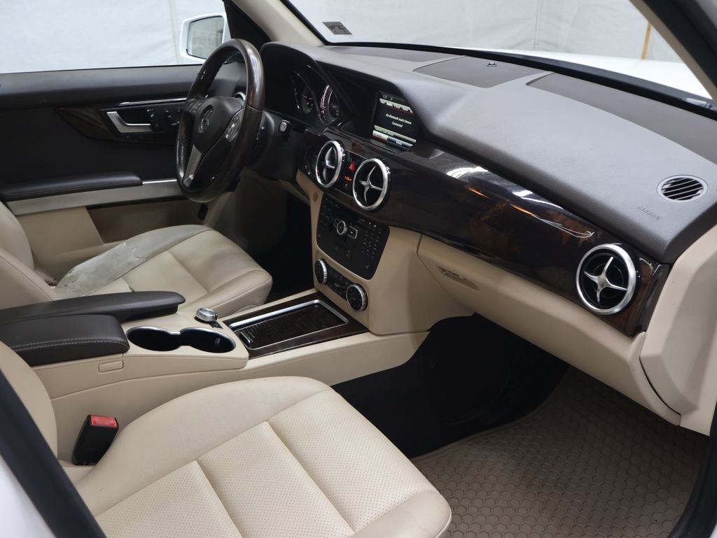 Used 2014 Mercedes-Benz GLK 350 4MATIC image 10