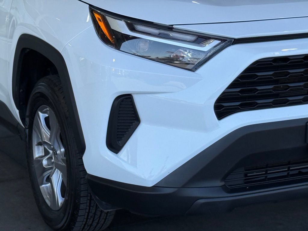 Certified 2025 Toyota RAV4 XLE FWD image 9