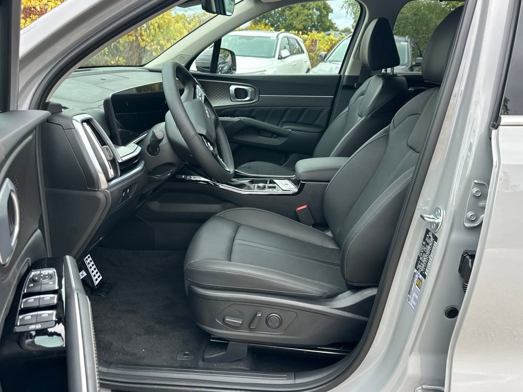 New 2026 Kia Sorento SX image 9