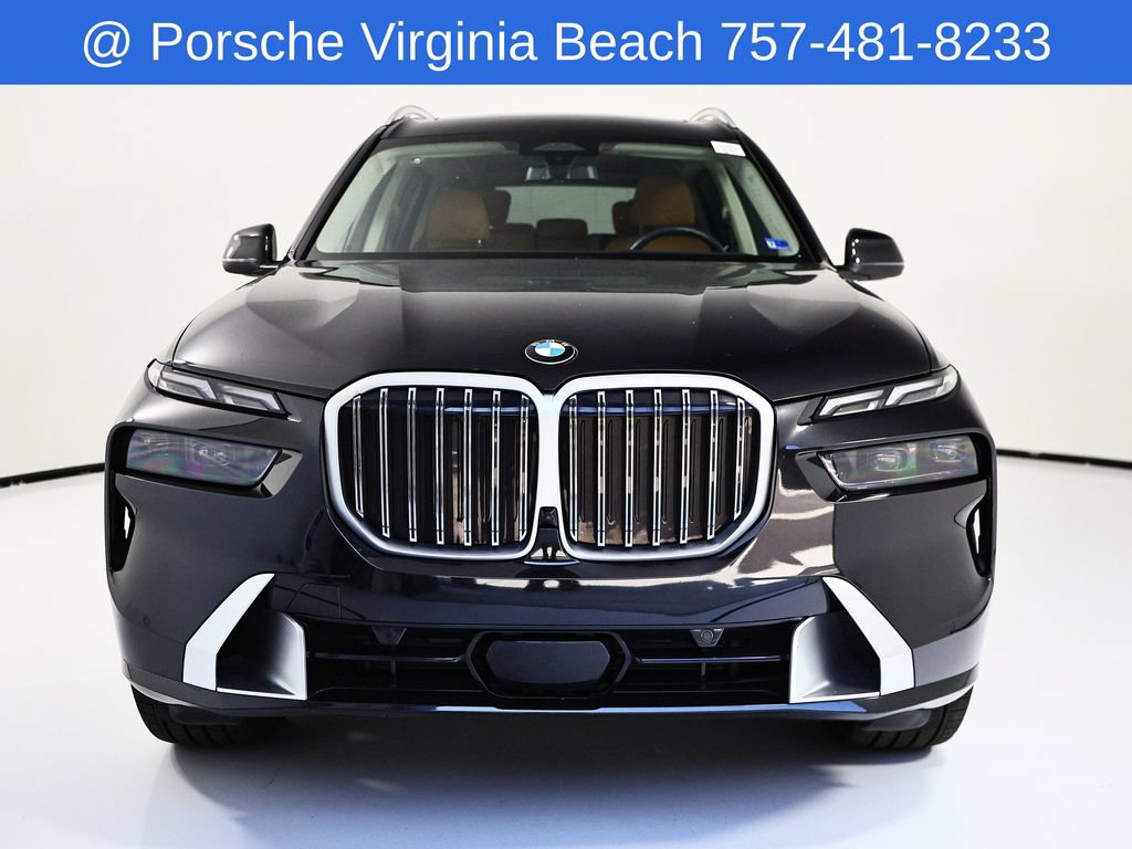 Used 2025 BMW X7 xDrive40i w/ Premium Package AWD/4WD image 10