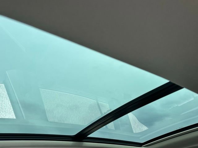 Used 2021 Volkswagen Atlas SEL Premium image 10