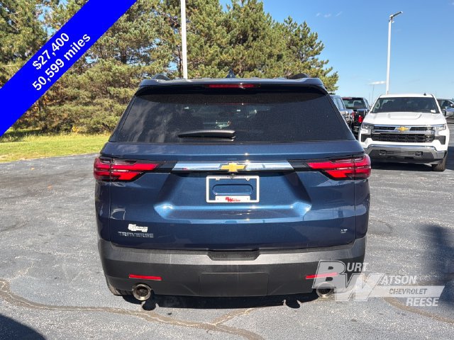 Used 2023 Chevrolet Traverse LT FWD image 5