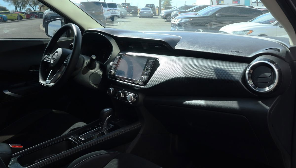 Used 2024 Nissan Kicks SV FWD image 35