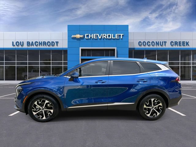 Used 2025 Kia Sportage EX FWD image 5