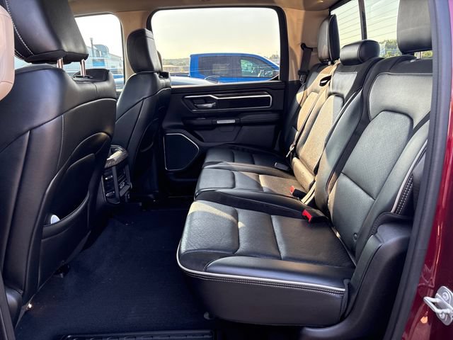 Used 2019 RAM 1500 Laramie AWD/4WD image 9
