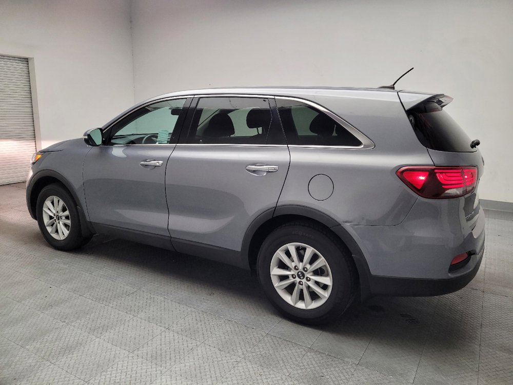 Used 2020 Kia Sorento LX FWD image 3