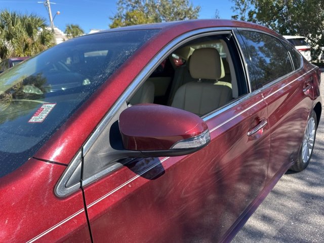 Used 2014 Toyota Avalon Limited image 12