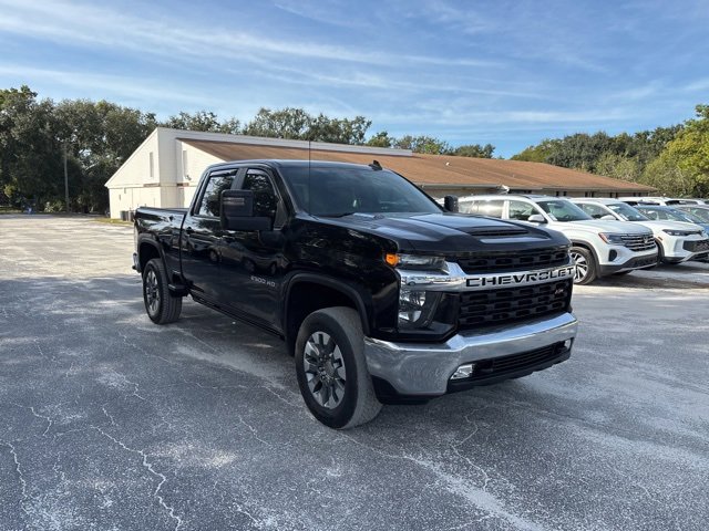 Used 2022 Chevrolet Silverado 2500 LT w/ Convenience Package image 1