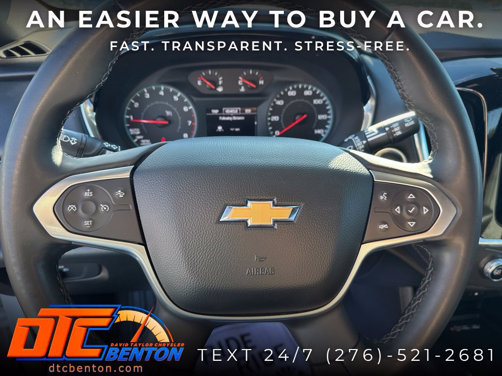 Used 2023 Chevrolet Traverse LT FWD image 16