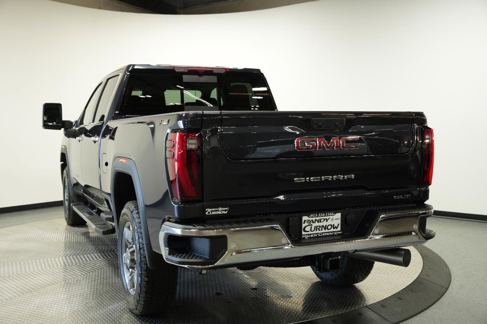 New 2025 GMC Sierra 2500 SLT w/ SLT Premium Package image 6