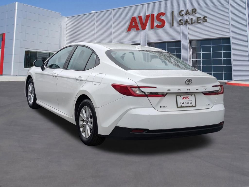 Used 2025 Toyota Camry LE FWD image 9