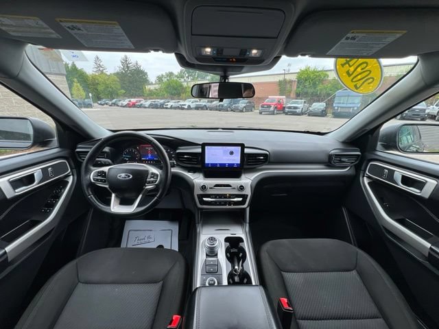 Used 2024 Ford Explorer XLT w/ Class IV Trailer Tow Package AWD/4WD image 20