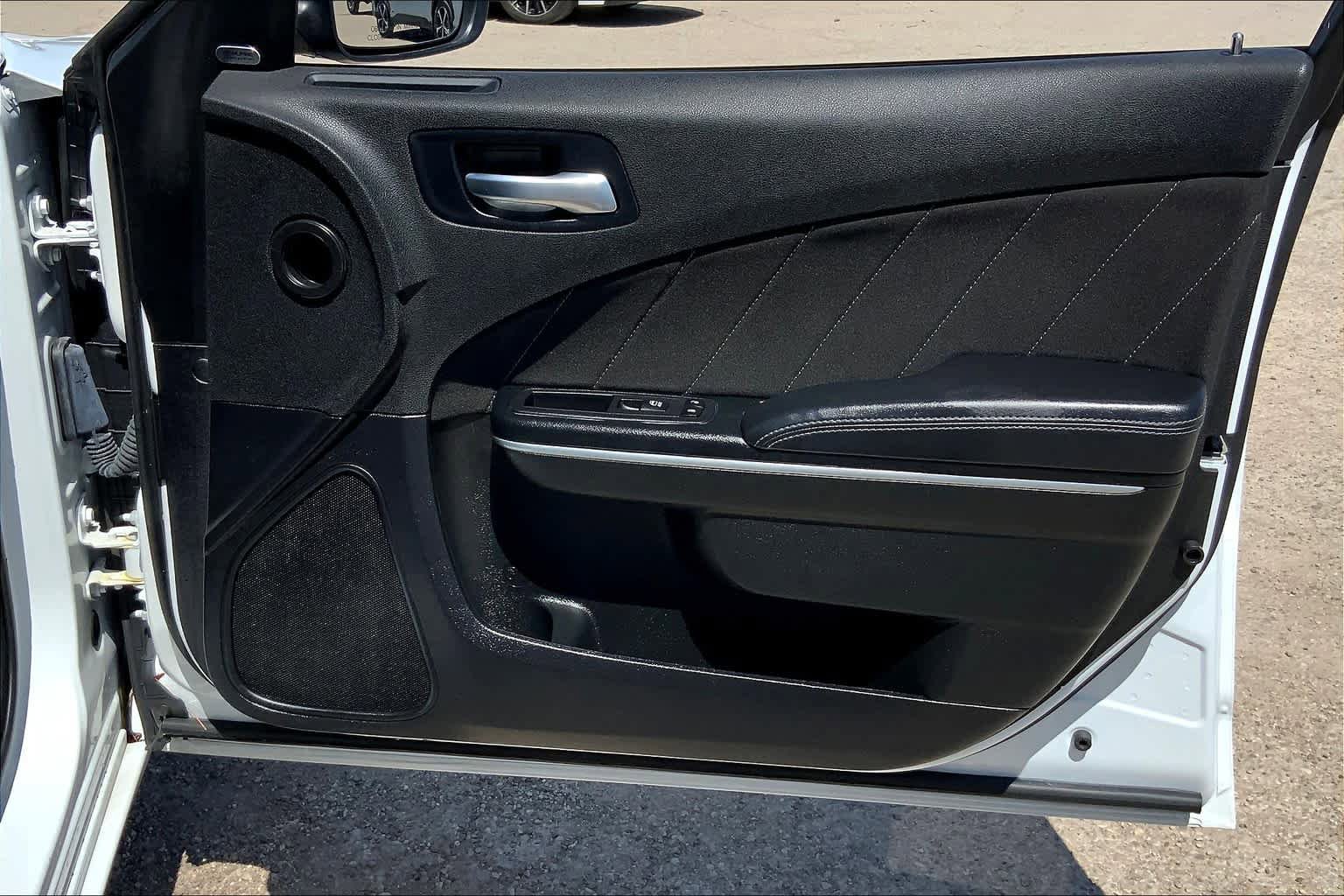 Used 2023 Dodge Charger SXT RWD image 21
