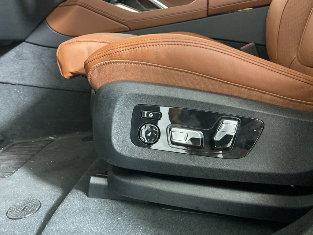 New 2026 BMW X6 xDrive40i AWD/4WD image 27