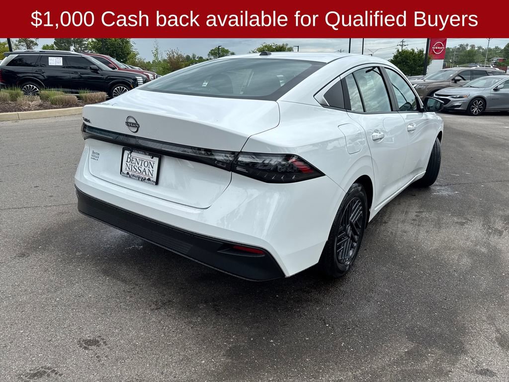 New 2026 Nissan Sentra SV FWD image 8