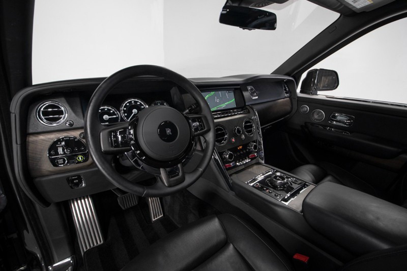 Used 2019 Rolls-Royce Cullinan image 5