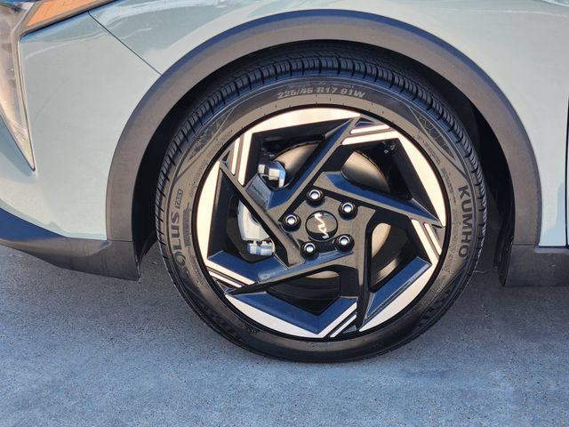 Used 2025 Kia K4 EX FWD image 17