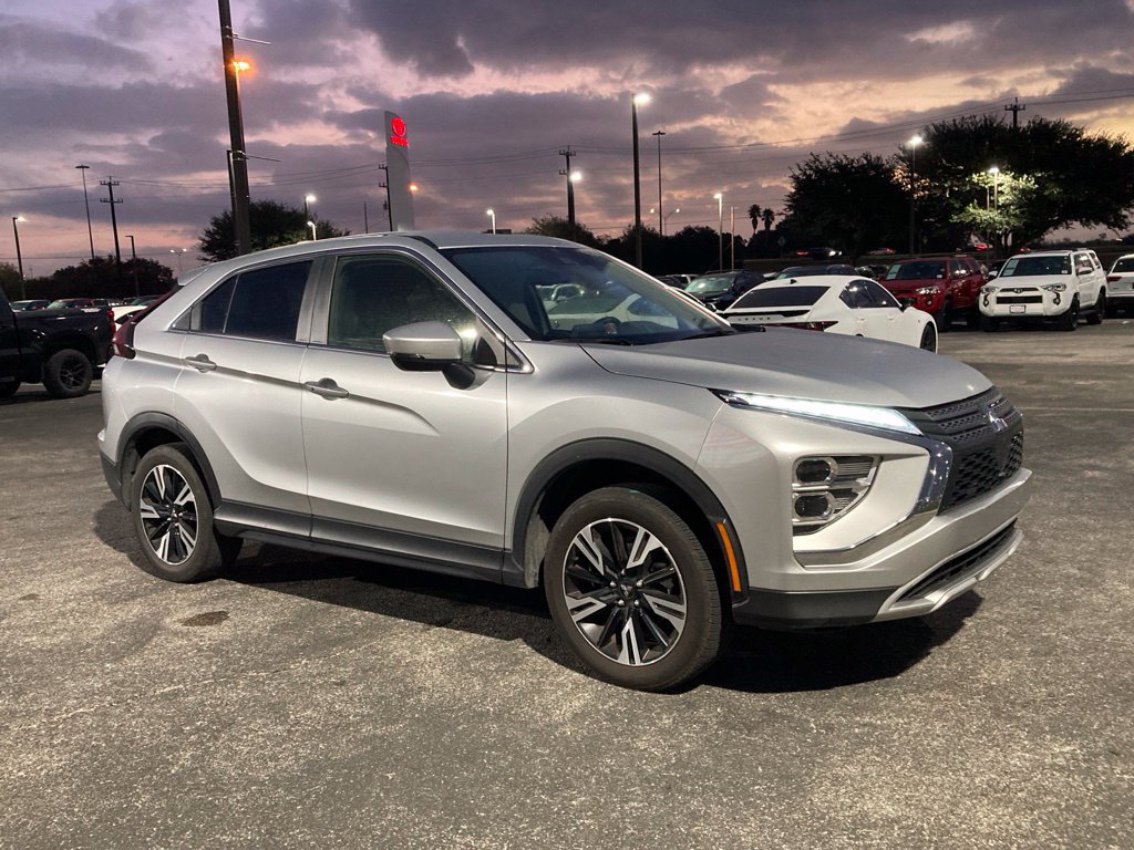 Used 2025 Mitsubishi Eclipse Cross SE AWD/4WD image 3