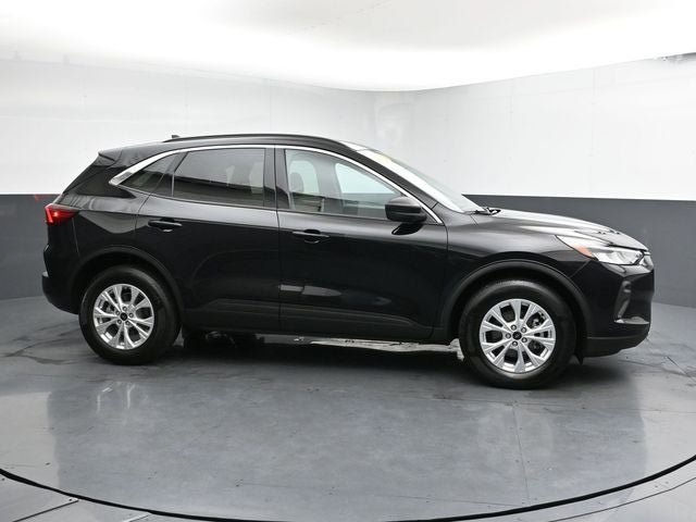Used 2023 Ford Escape Active AWD/4WD image 12