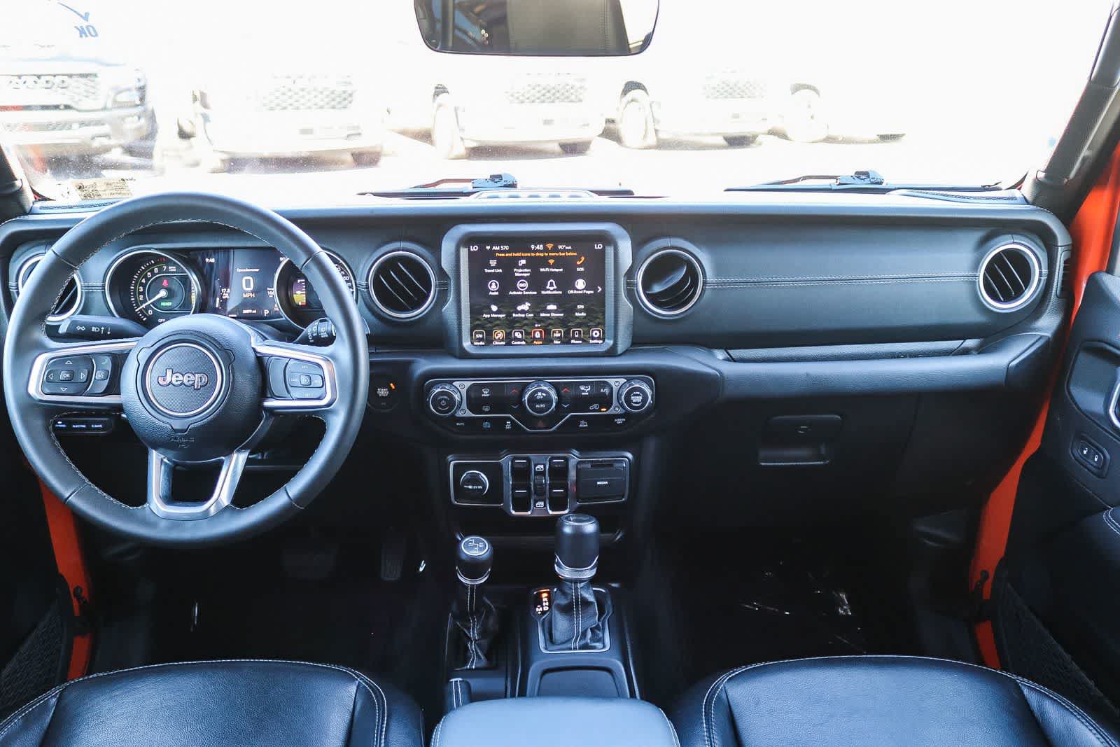 Used 2023 Jeep Wrangler Unlimited Sahara AWD/4WD image 12