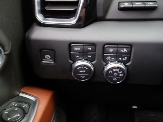 Certified 2024 GMC Sierra 2500 Denali Ultimate w/ Max Trailering Package AWD/4WD image 40