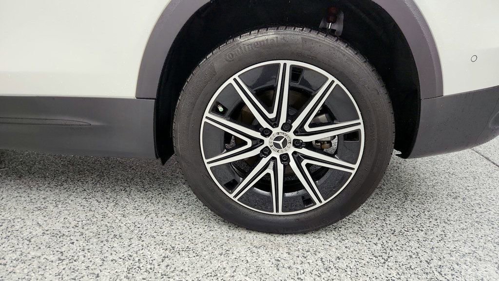 Used 2024 Mercedes-Benz EQB 250+ image 9