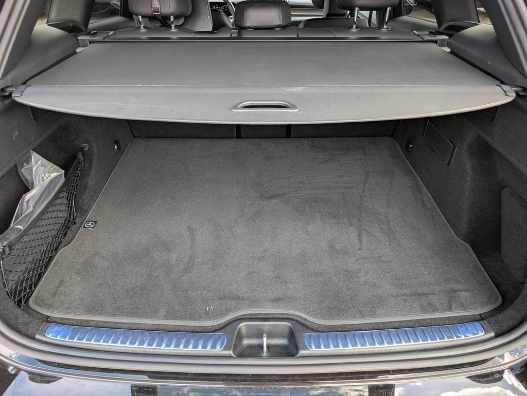 Used 2026 Mercedes-Benz GLC 300 4MATIC image 28
