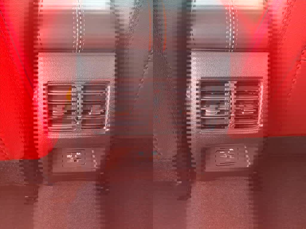 Certified 2024 Nissan Altima 2.0 SR image 18