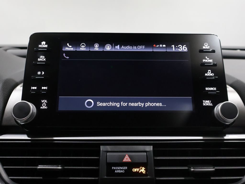 Used 2018 Honda Accord Touring image 30