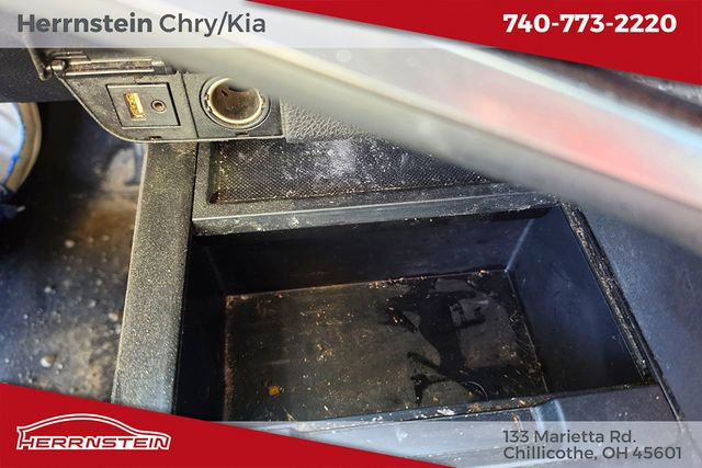 Used 2019 Toyota Camry LE image 19