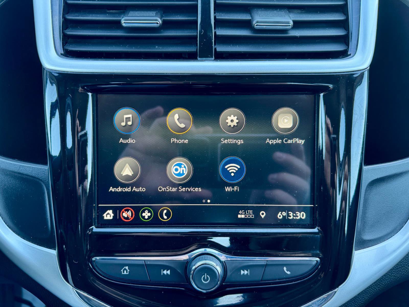 Used 2019 Chevrolet Sonic LT image 11