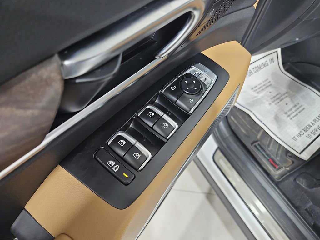 Used 2020 Kia Telluride SX image 12