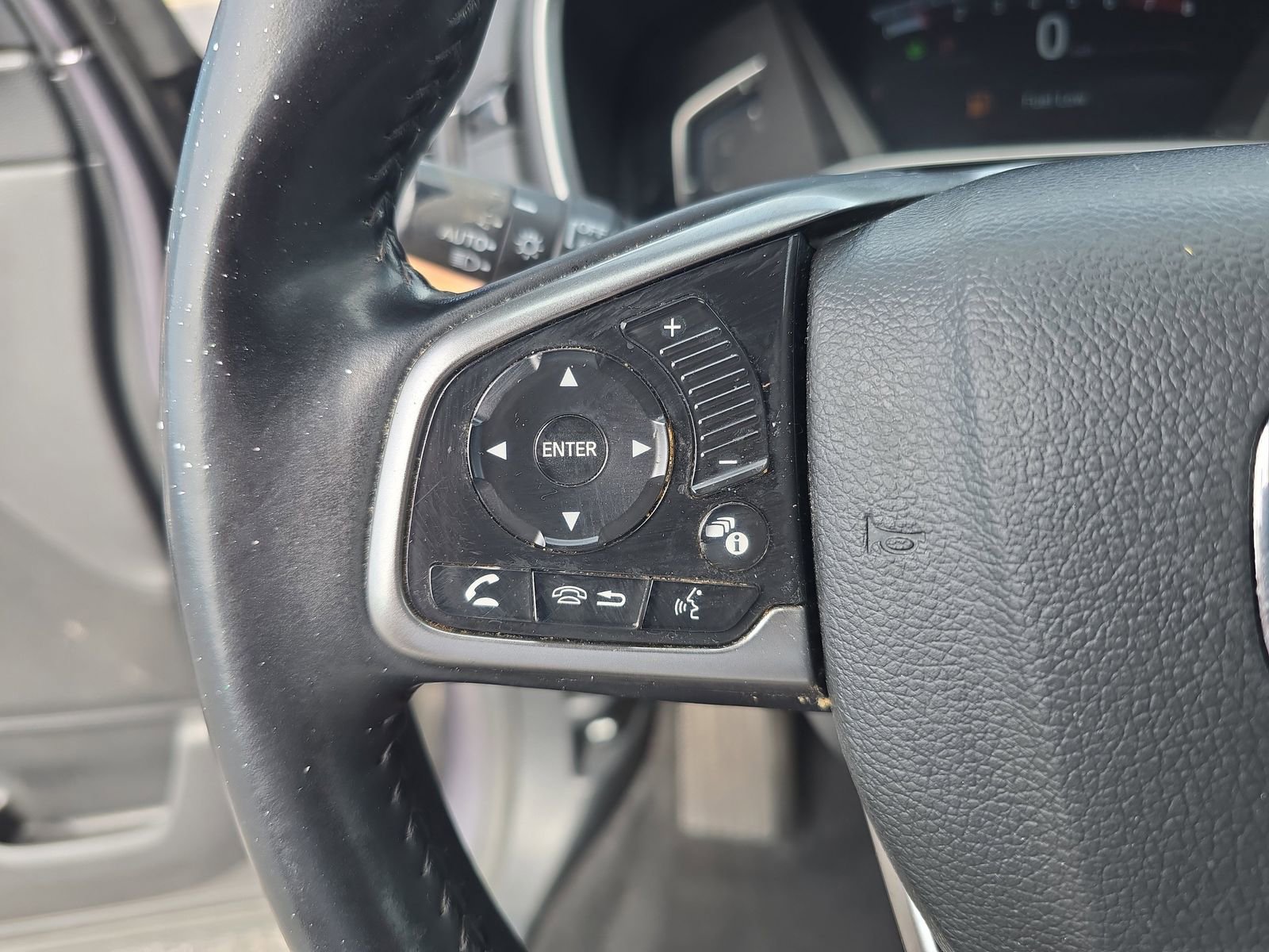 Used 2018 Honda CR-V Touring image 23