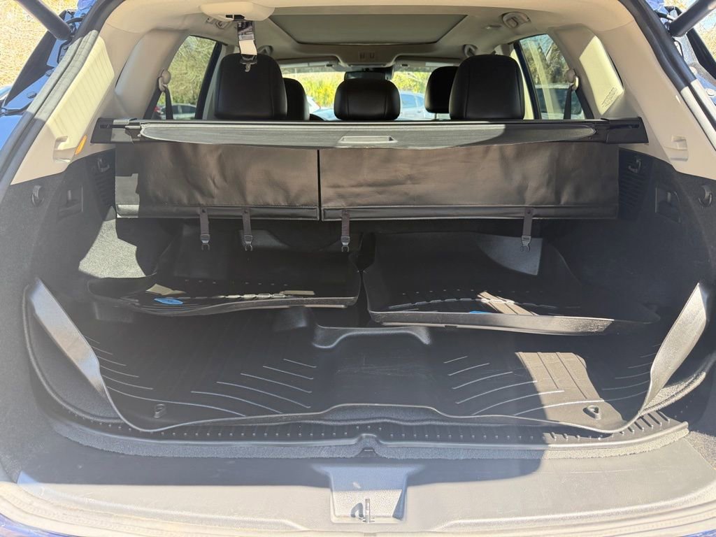 Used 2023 Nissan Murano Platinum w/ Cargo Package image 5