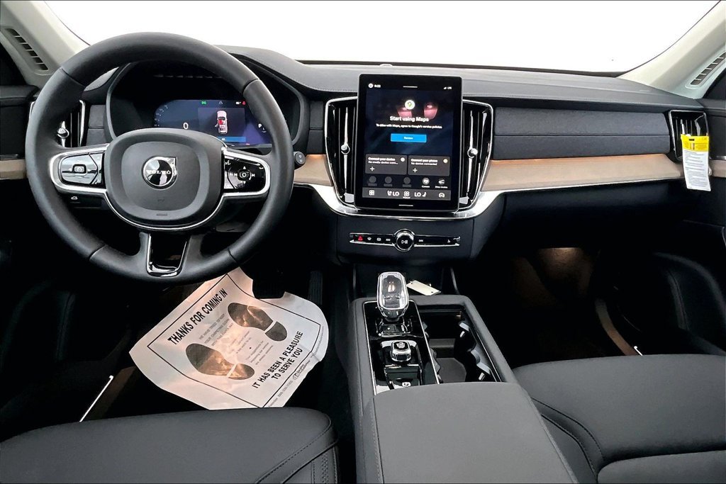 New 2026 Volvo XC90 B5 Core AWD/4WD image 7