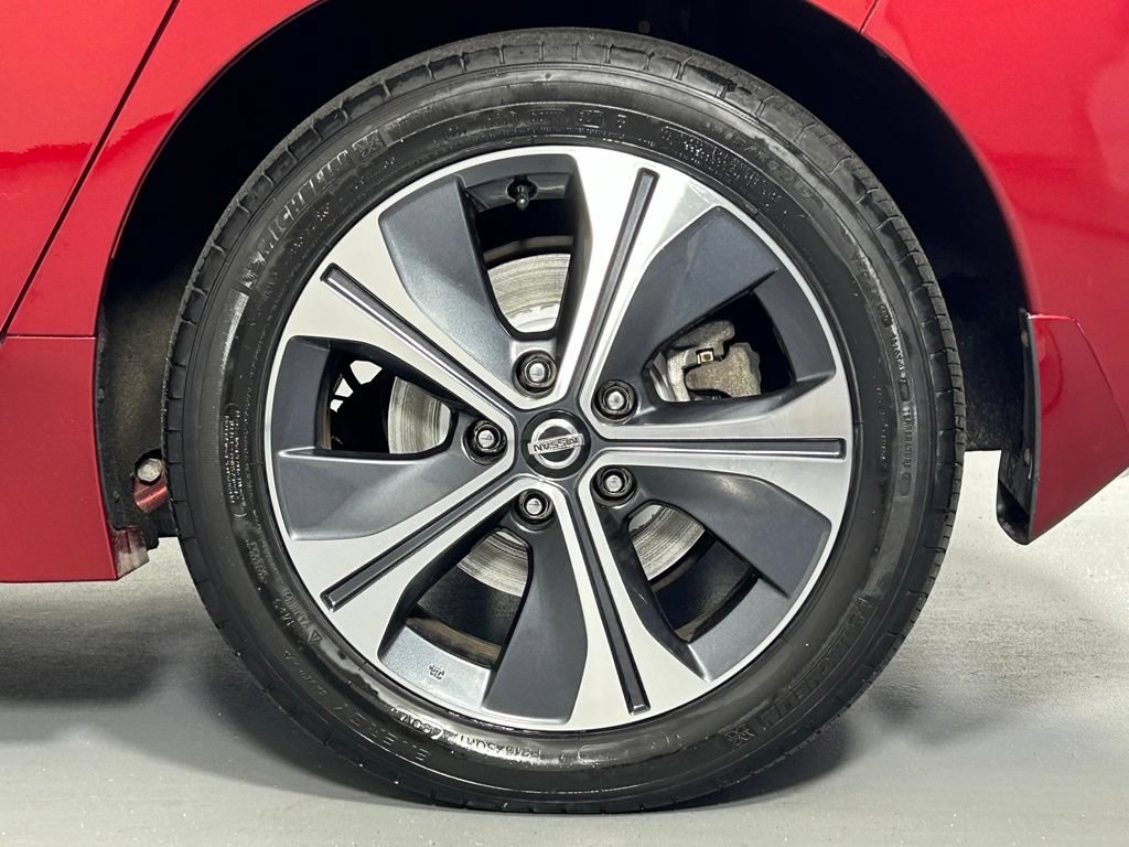 Used 2020 Nissan Leaf SL Plus FWD image 37