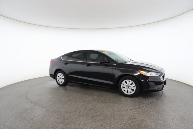 Used 2019 Ford Fusion S image 25