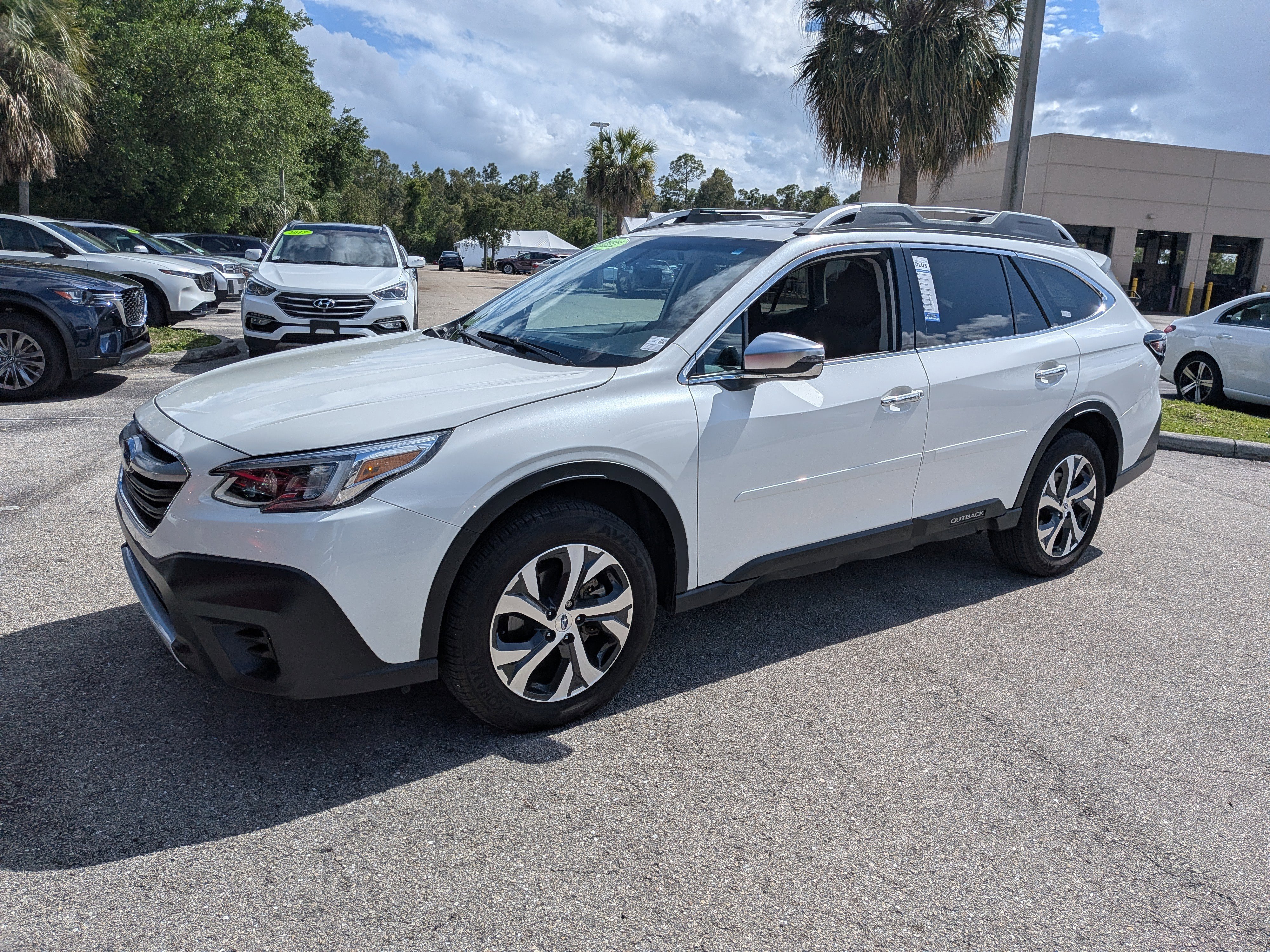 Certified 2022 Subaru Outback Touring XT image 8
