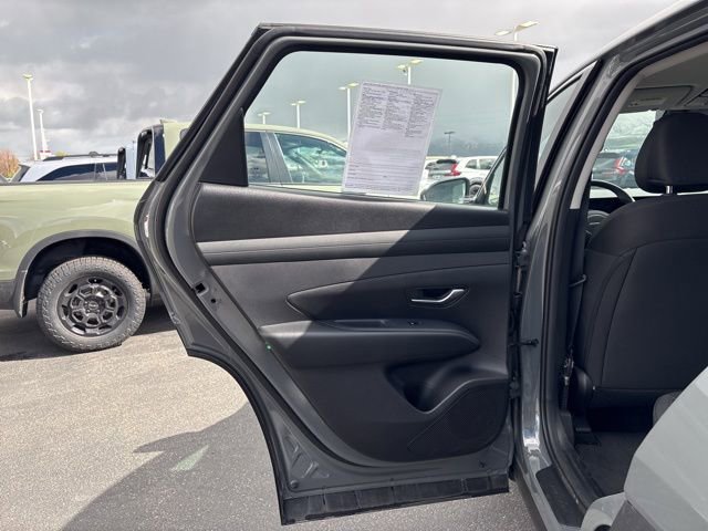 Used 2026 Hyundai Tucson SE AWD/4WD image 18