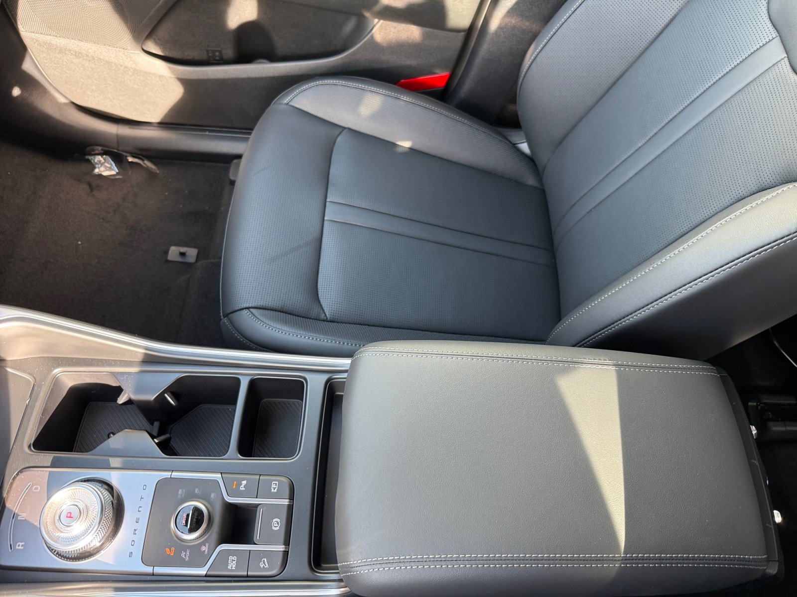New 2026 Kia Sorento EX w/ EX Premium Package AWD/4WD image 14