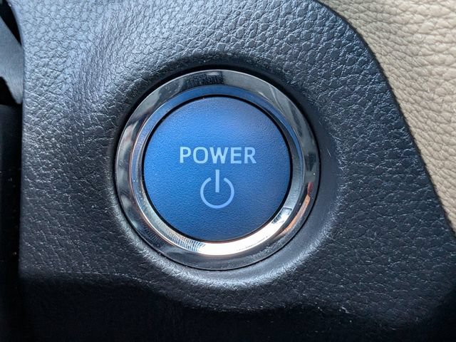 Used 2021 Toyota RAV4 XLE w/ Convenience Package AWD/4WD image 30