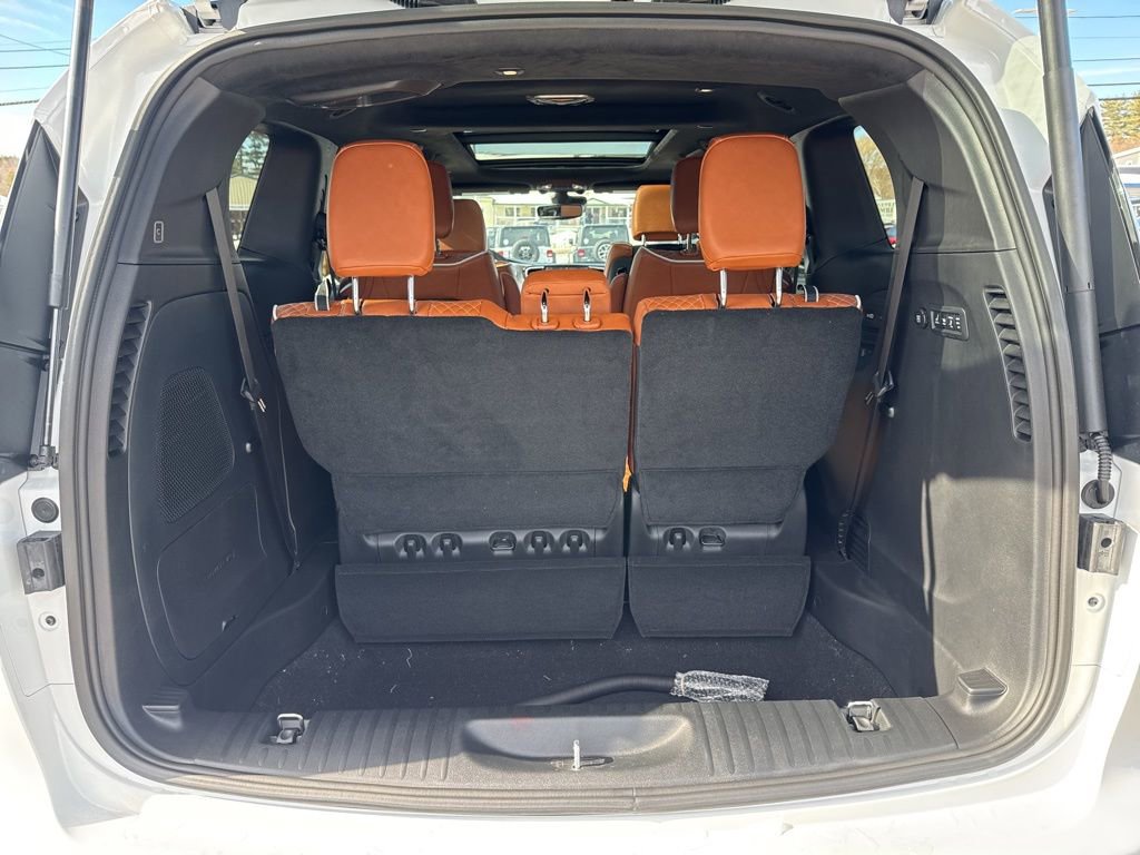 New 2026 Chrysler Pacifica Pinnacle AWD/4WD image 27