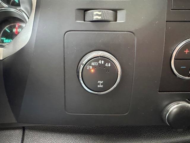 Used 2011 Chevrolet Silverado 1500 LT w/ All-Star Edition image 21