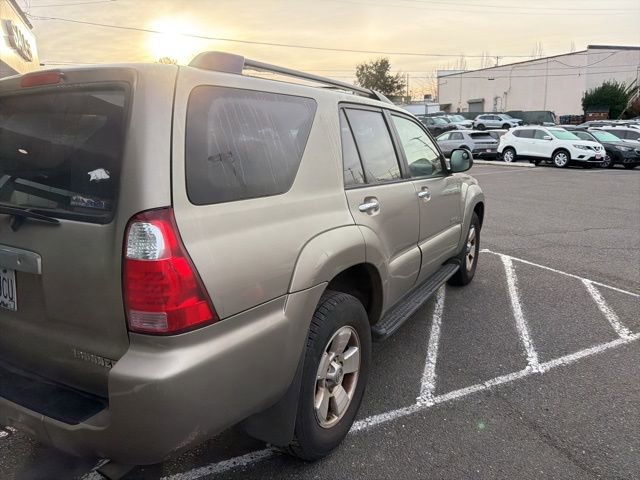Used 2006 Toyota 4Runner SR5 image 8
