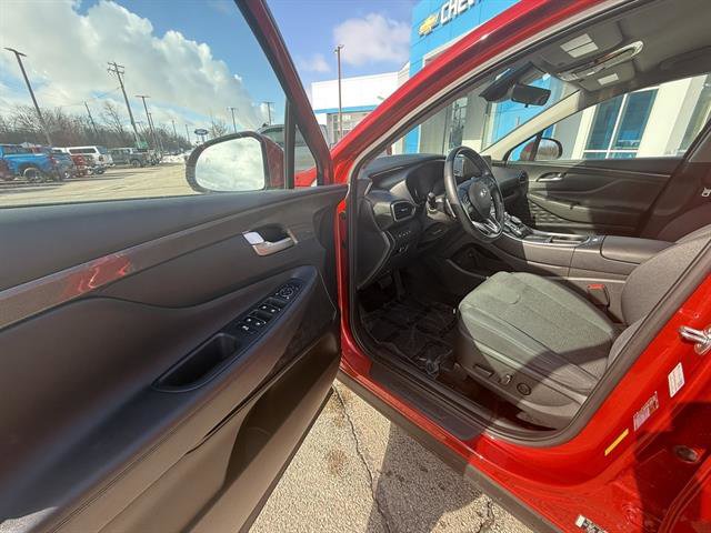 Used 2023 Hyundai Santa Fe SEL w/ Cargo Package image 11